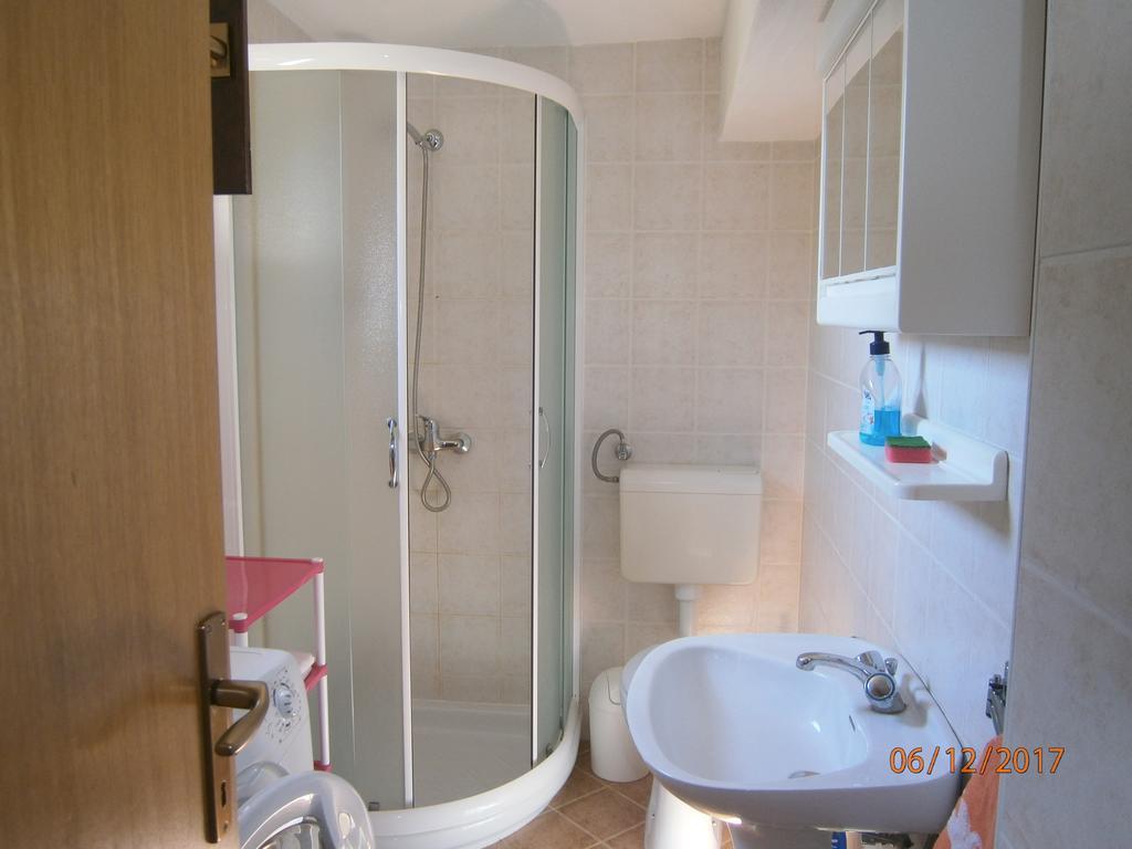 Holiday Home Loznati Cres Exterior foto